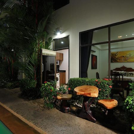 Palm Oasis Διαμέρισμα Nai Harn Εξωτερικό φωτογραφία