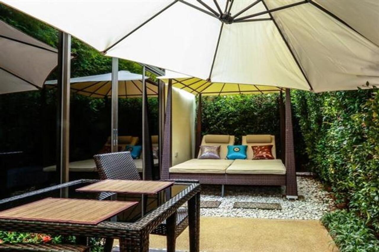 Palm Oasis Διαμέρισμα Nai Harn Εξωτερικό φωτογραφία