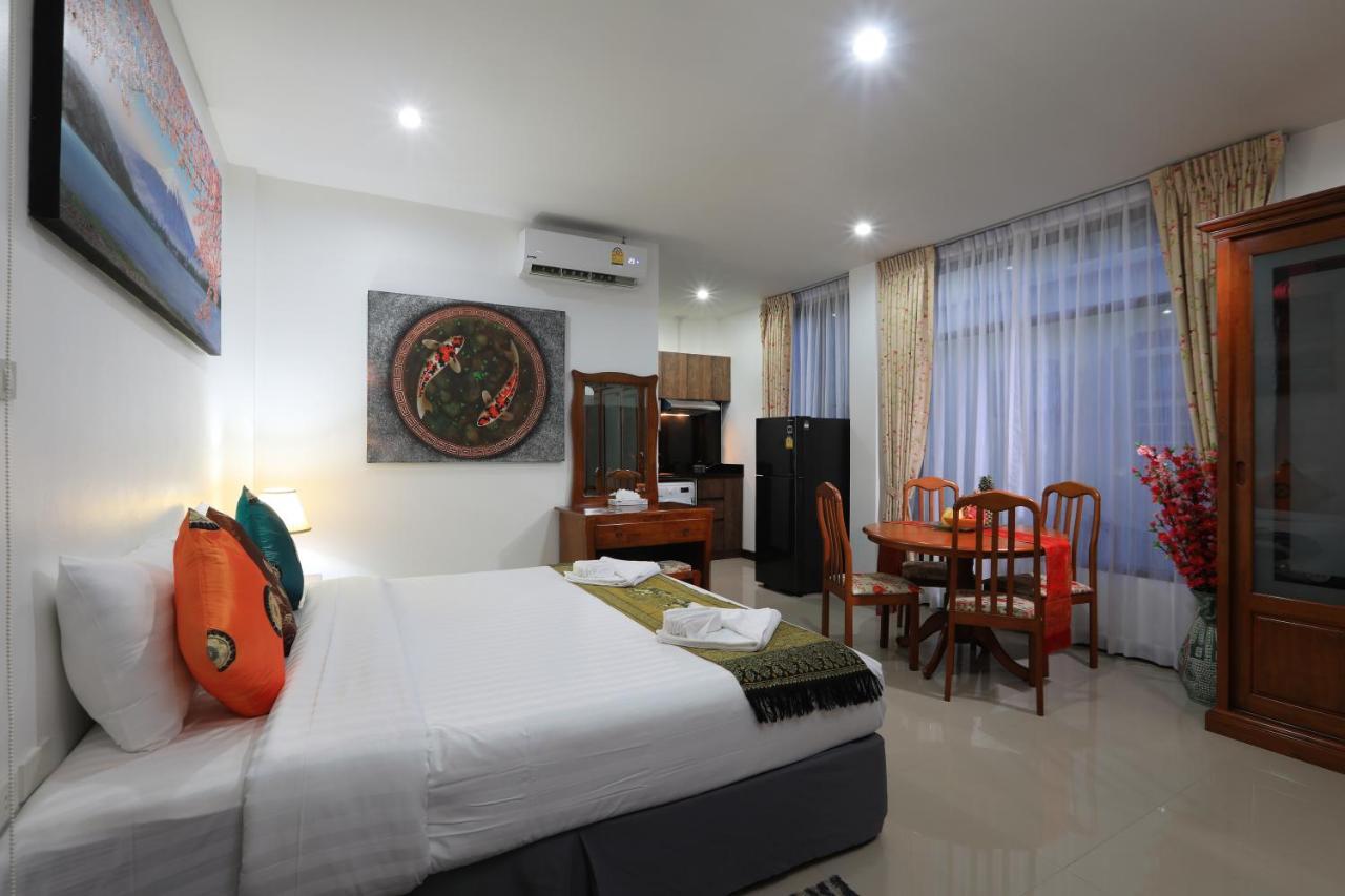 Palm Oasis Διαμέρισμα Nai Harn Εξωτερικό φωτογραφία