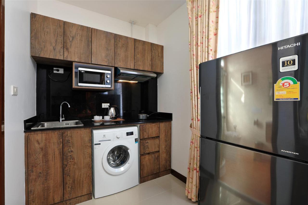 Palm Oasis Διαμέρισμα Nai Harn Εξωτερικό φωτογραφία