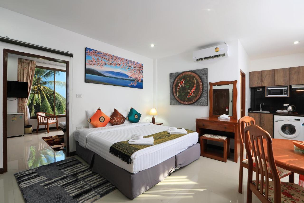 Palm Oasis Διαμέρισμα Nai Harn Εξωτερικό φωτογραφία