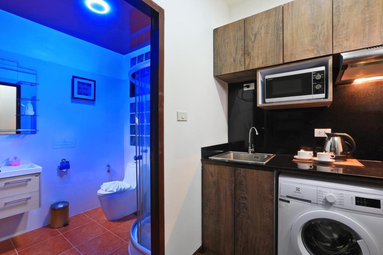 Palm Oasis Διαμέρισμα Nai Harn Εξωτερικό φωτογραφία
