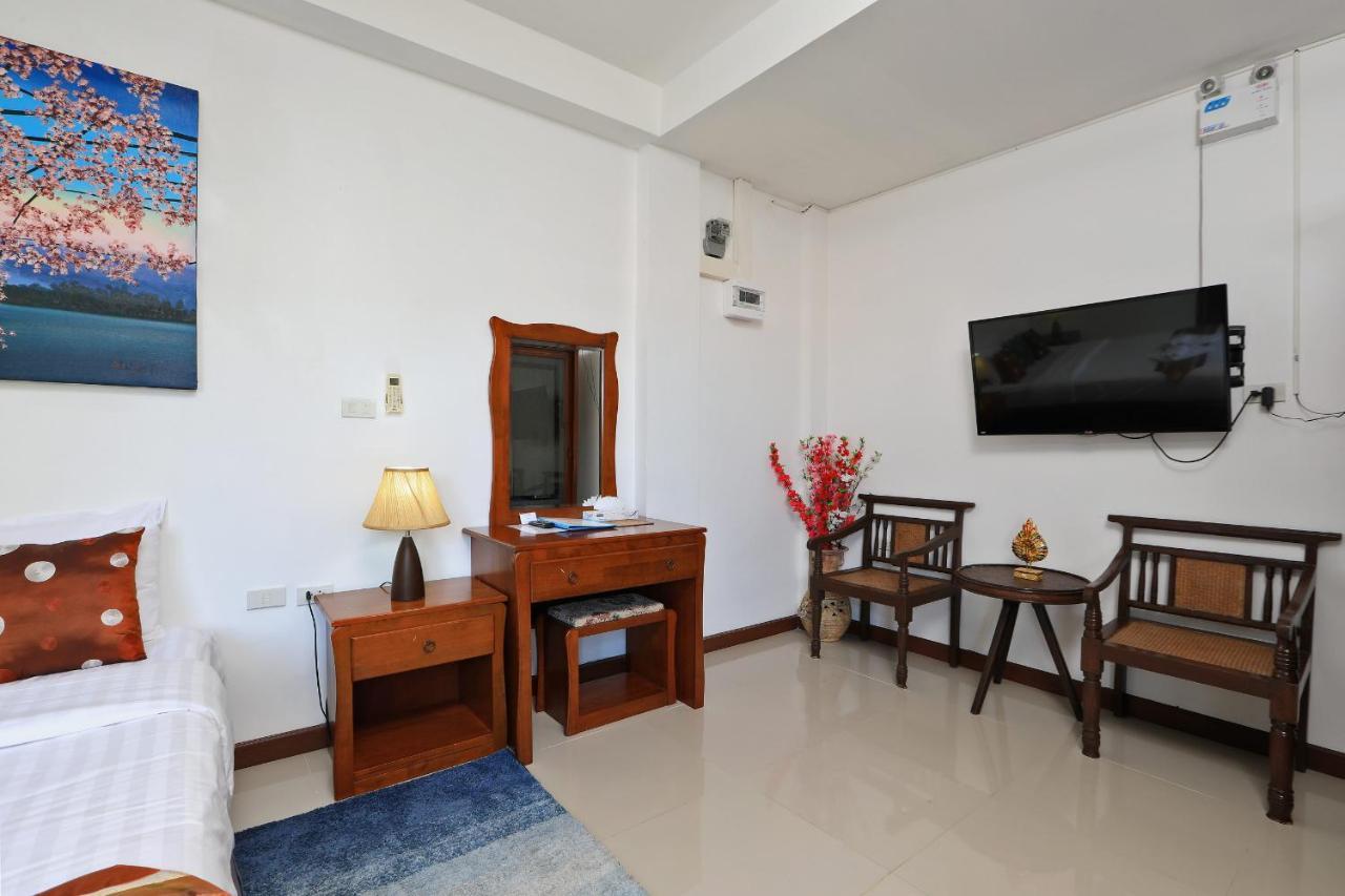 Palm Oasis Διαμέρισμα Nai Harn Εξωτερικό φωτογραφία